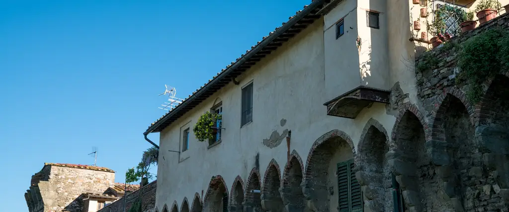Mura di Lastra