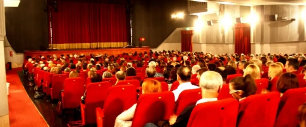 Sala del Teatro Excelsior