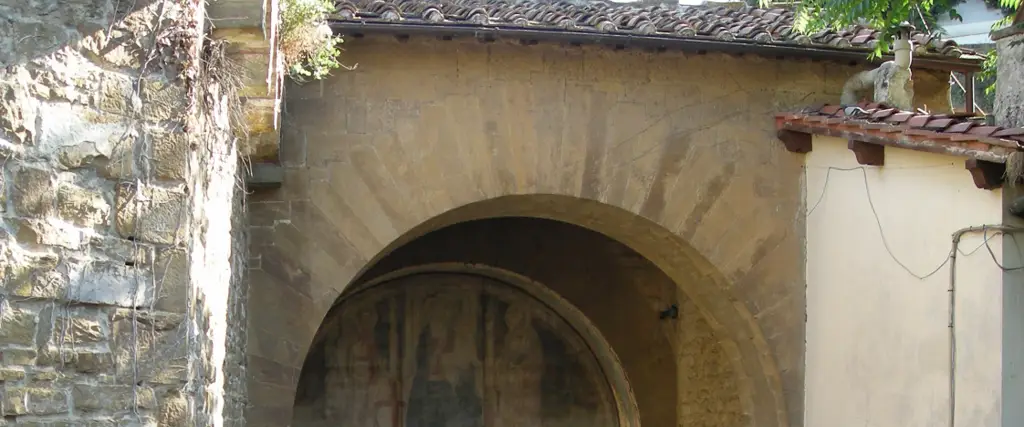 Affresco sulla Porta