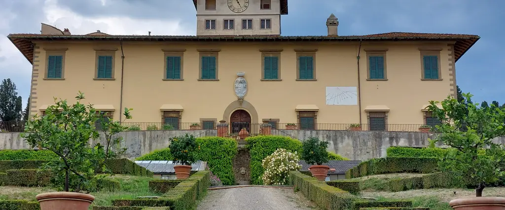 villa-petraia-primavera