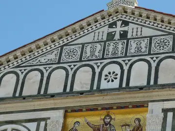 Particolare della facciata di San Miniato al Monte