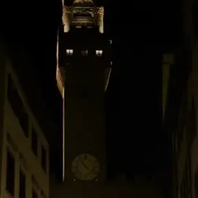 Torre di Arnolfo nell'oscurità