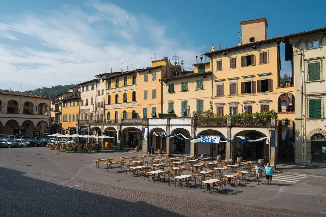 Piazza Marsilio Ficino 