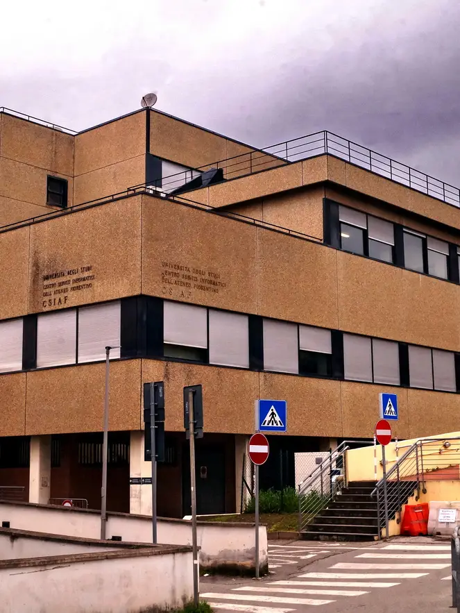 Università degli Studi Centro Servizi Informatici dell'Ateneo Fiorentino SIAF