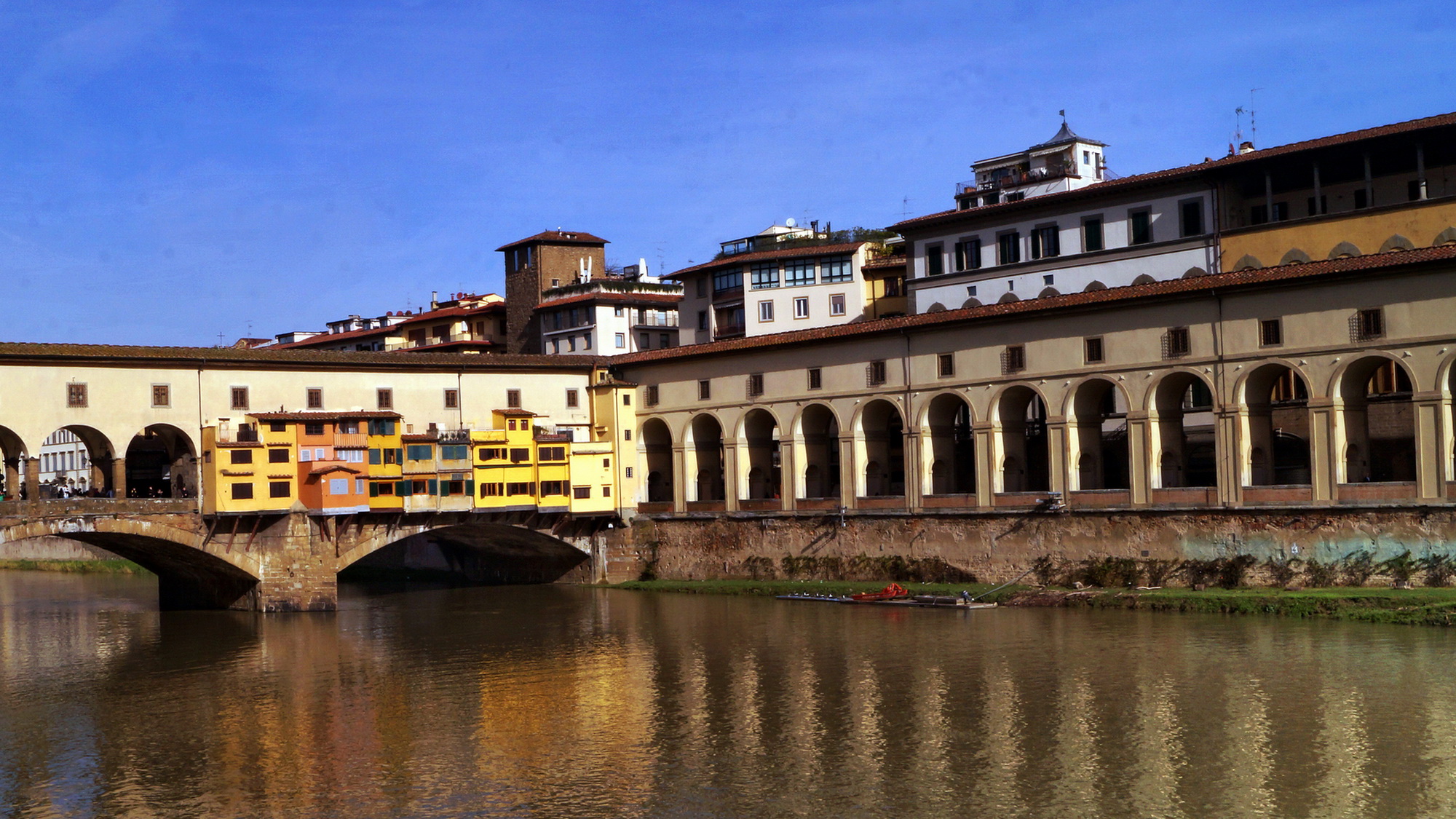 Il Ponte Vecchio e Corridoio Vasariano visti da via dei Bardi, Oltrarno