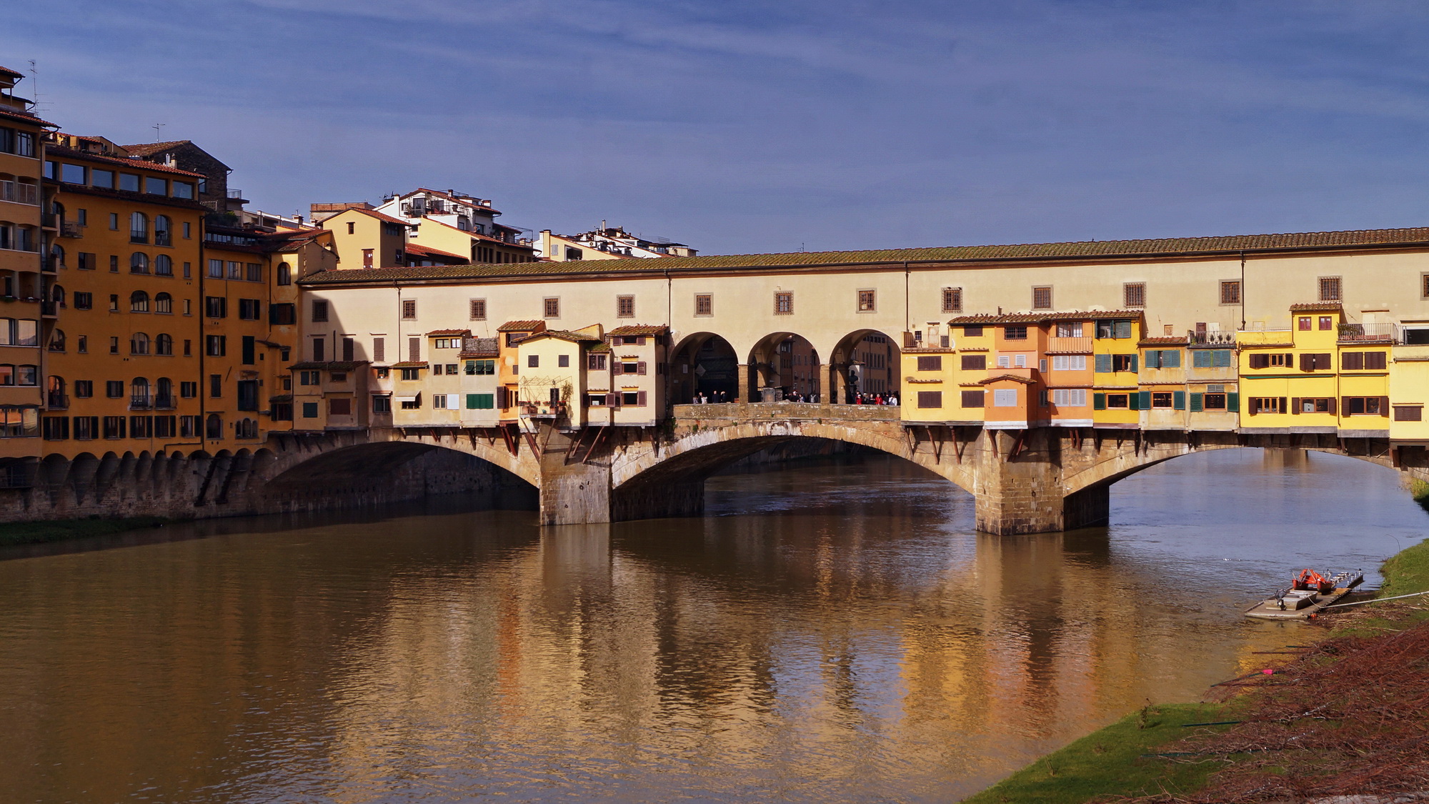 Ponte Vecchio visto dal Lungarno