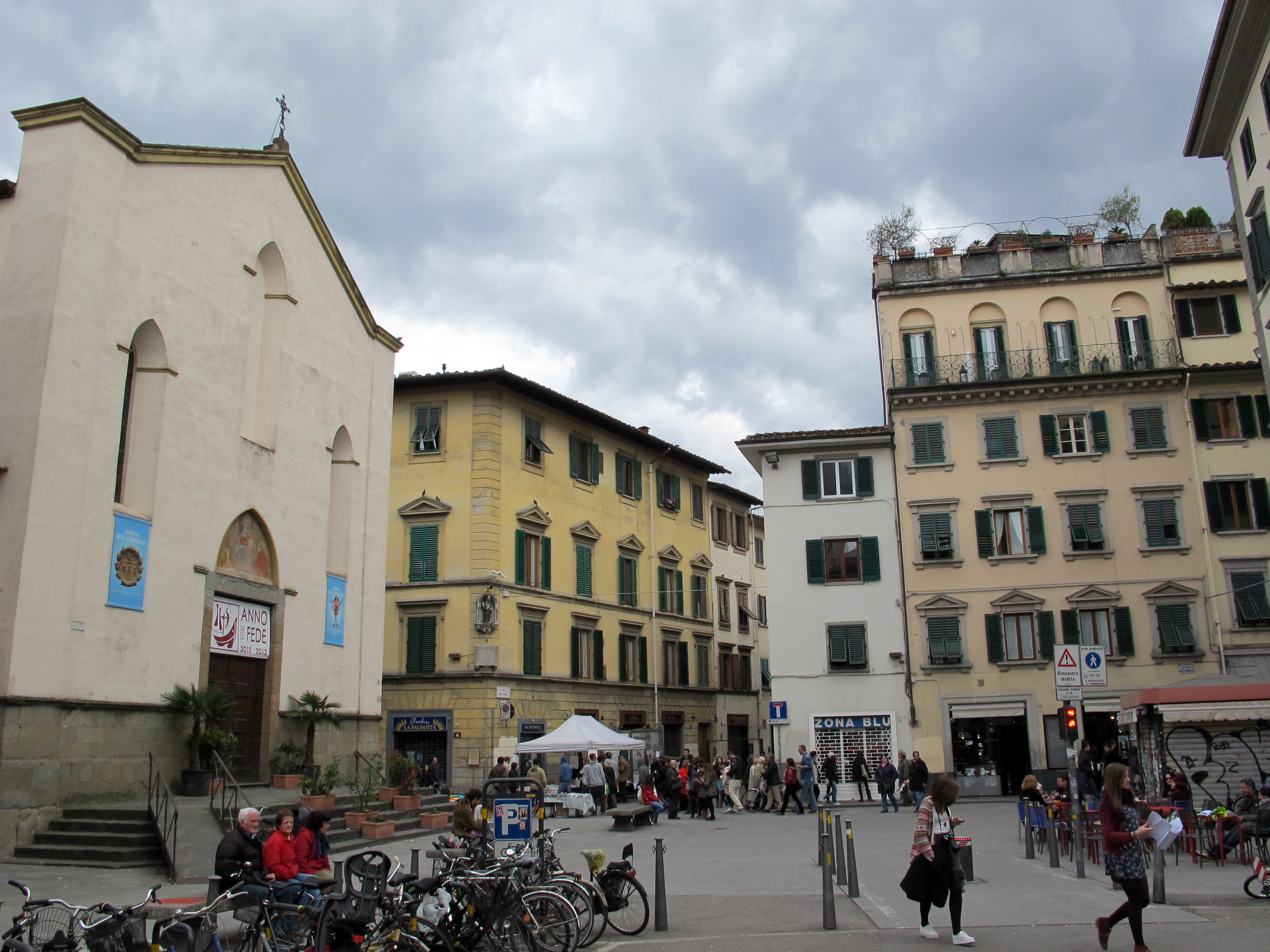 Piazza Sant'Ambrogio